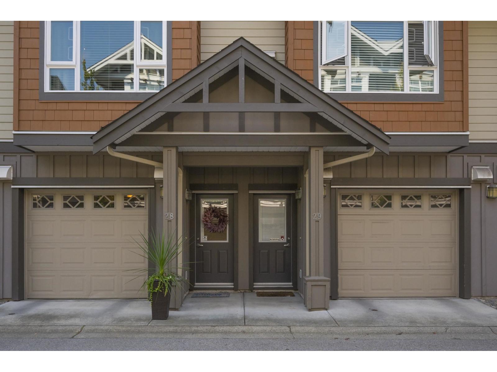 Photo 4 of 28 2979 156 Street, Surrey BC