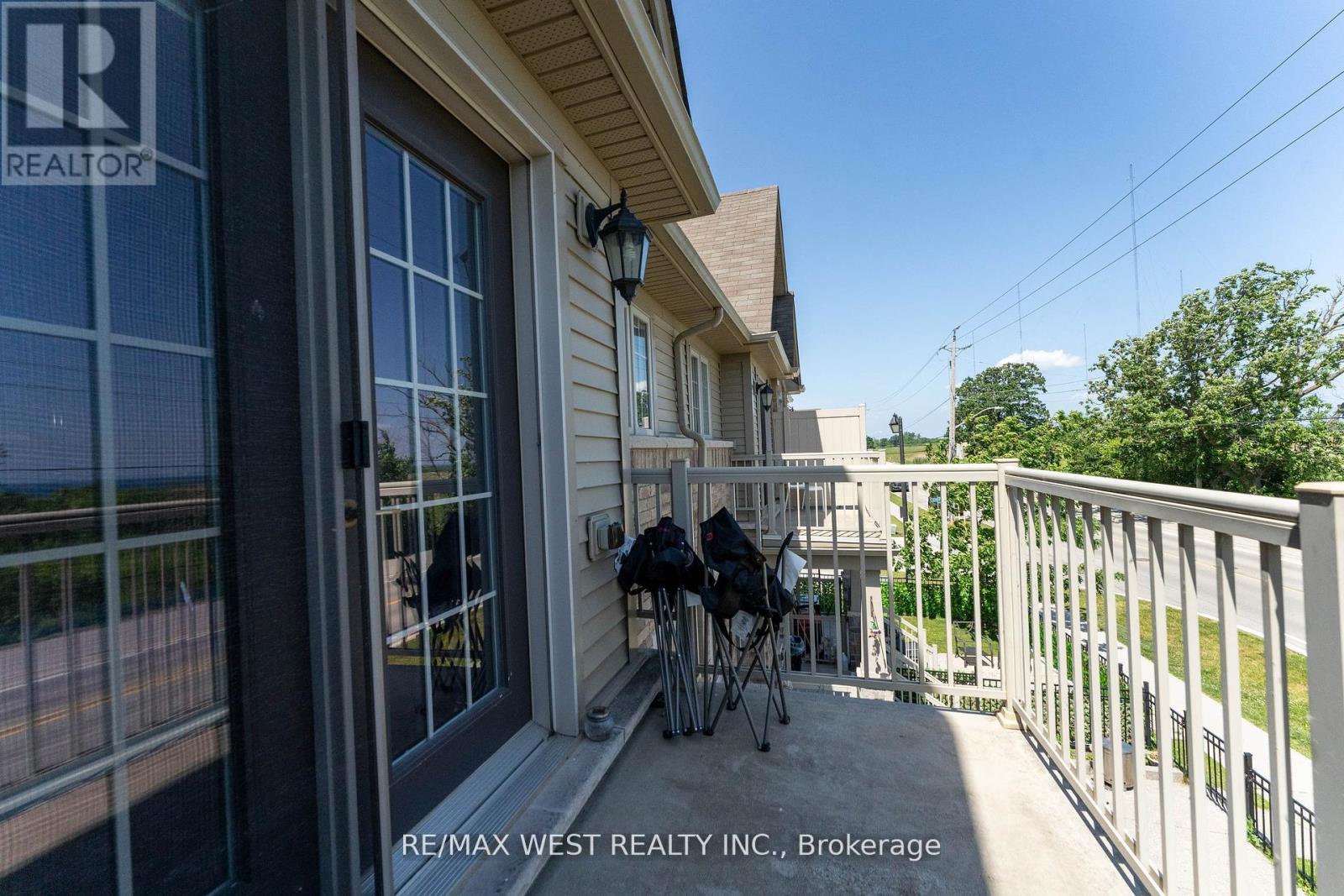 Photo 37 of 515 Winston Road, Grimsby ON