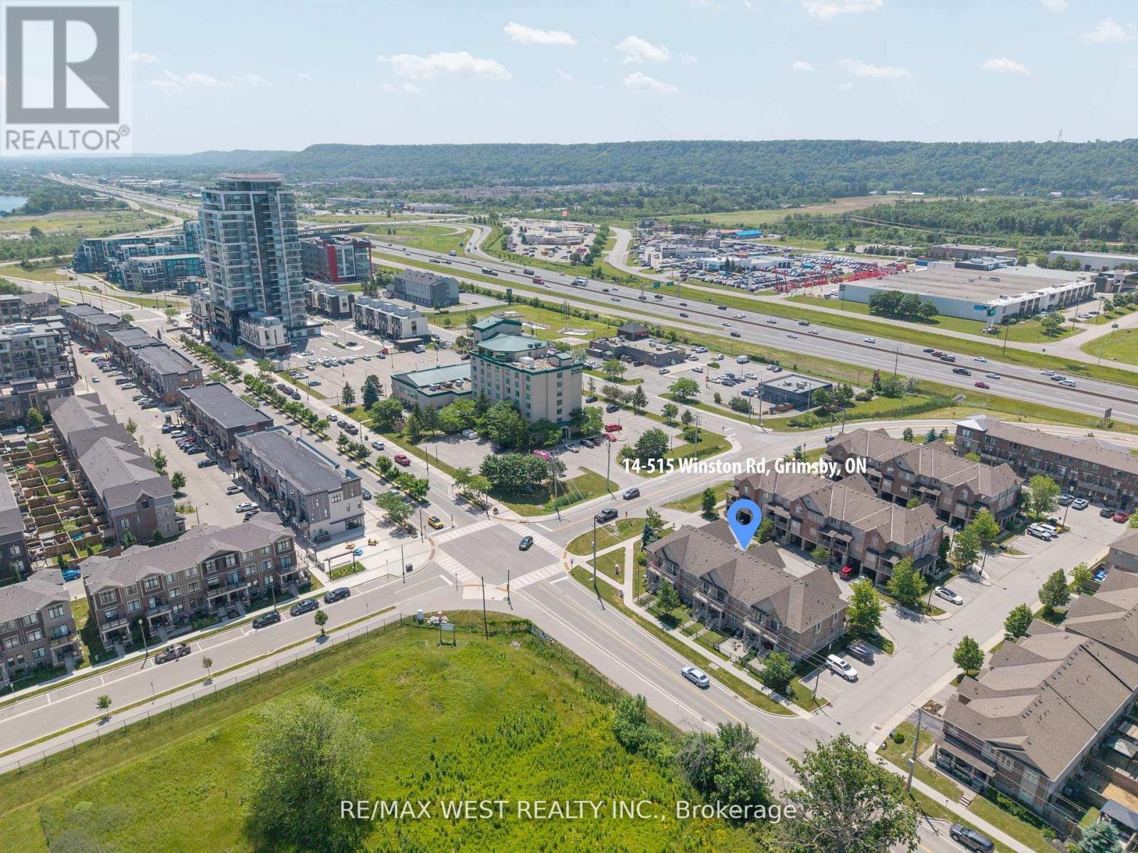 Photo 7 of 515 Winston Road, Grimsby ON