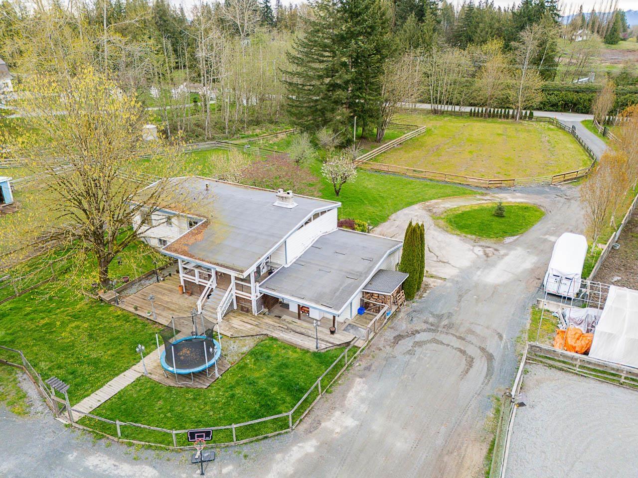 Photo 34 of 2527 256 Street, Langley BC