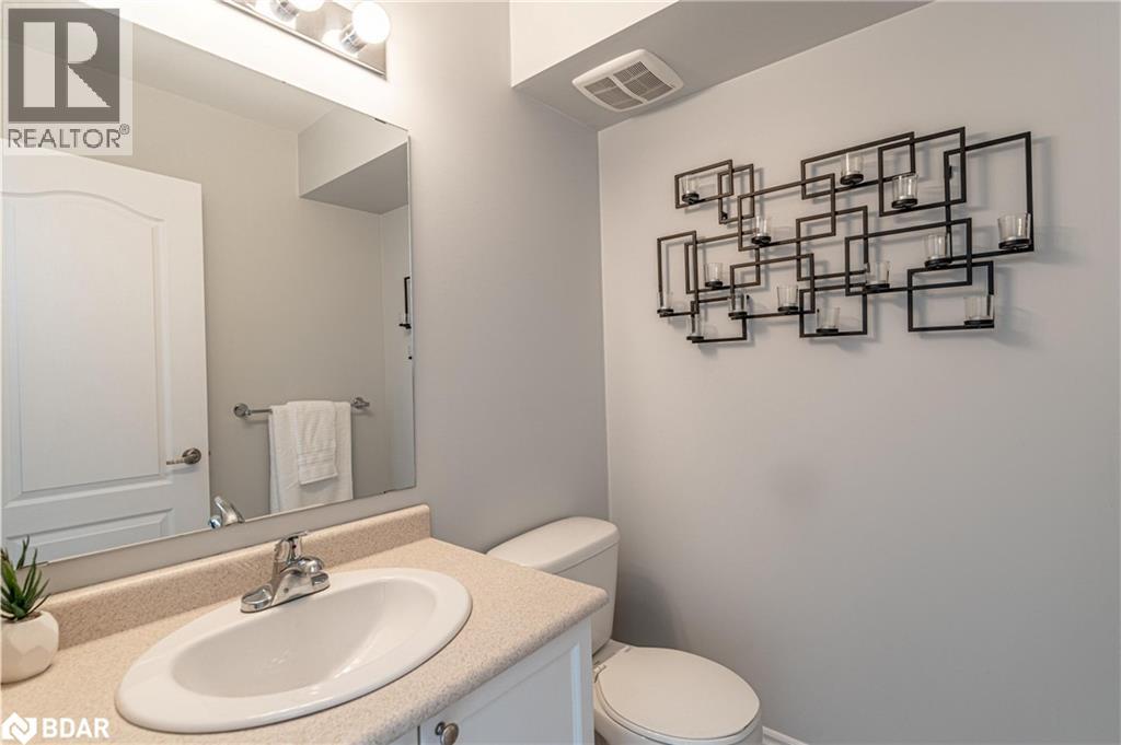 Photo 10 of 209 Harvie Road Unit 35, Barrie ON