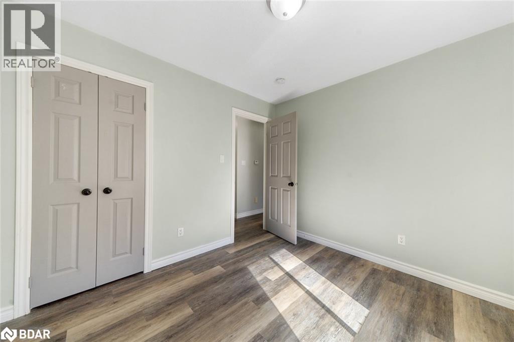 Photo 15 of 94 Buchanan Street, Barrie ON