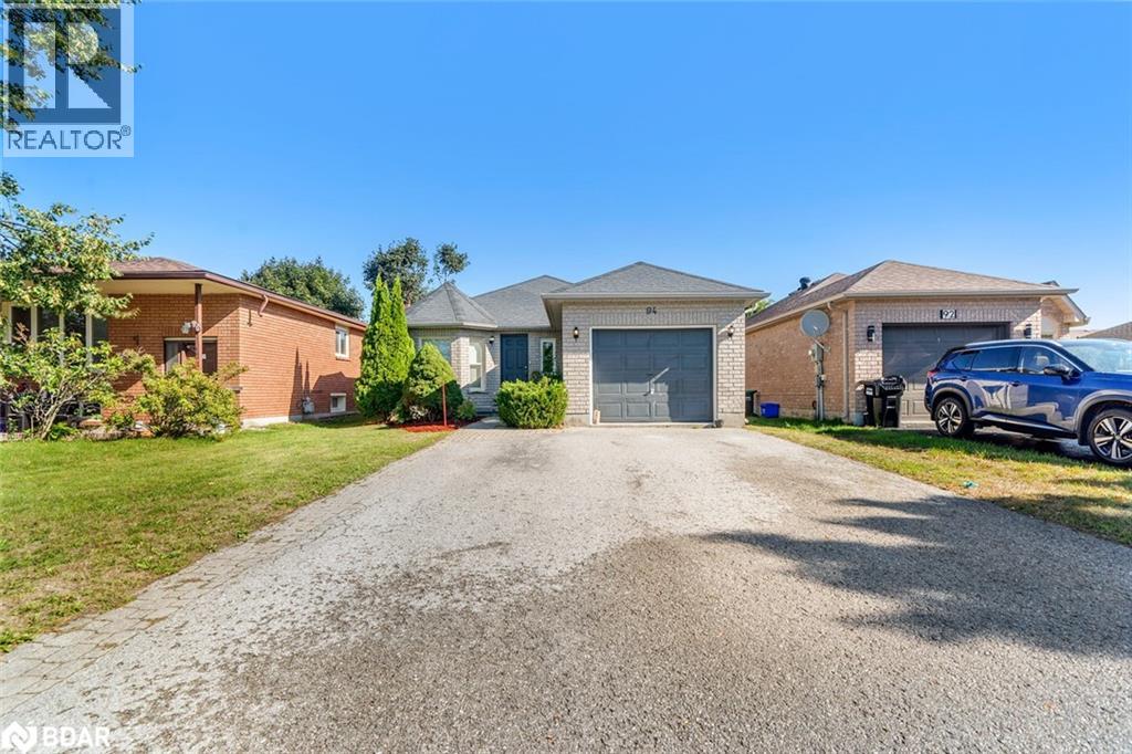 Photo 2 of 94 Buchanan Street, Barrie ON