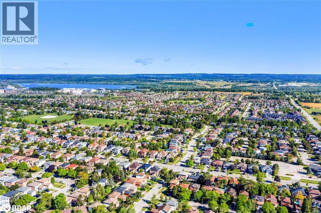 Photo 39 of 94 Buchanan Street, Barrie ON