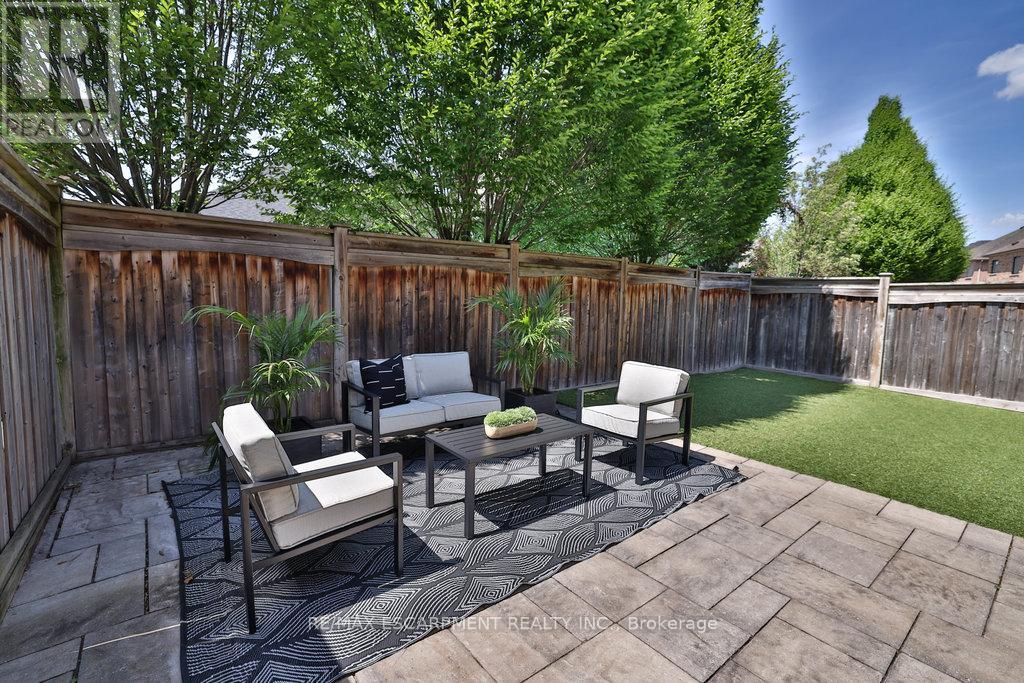 Photo 34 of 3424 Skipton Lane, Oakville ON