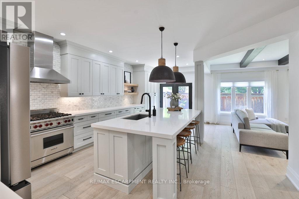 Photo 8 of 3424 Skipton Lane, Oakville ON