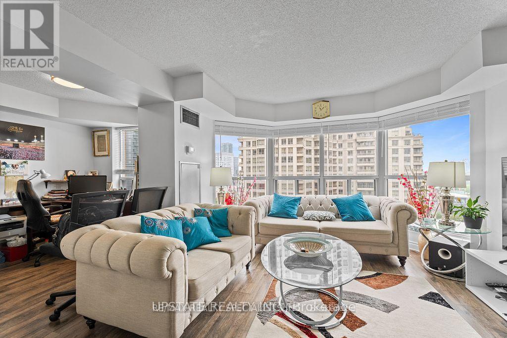 Photo 15 of 1208 325 Webb Drive, Mississauga ON