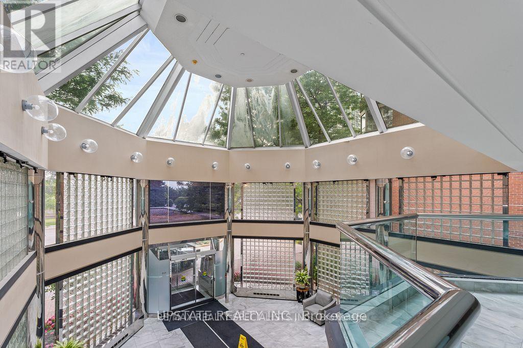 Photo 31 of 1208 325 Webb Drive, Mississauga ON