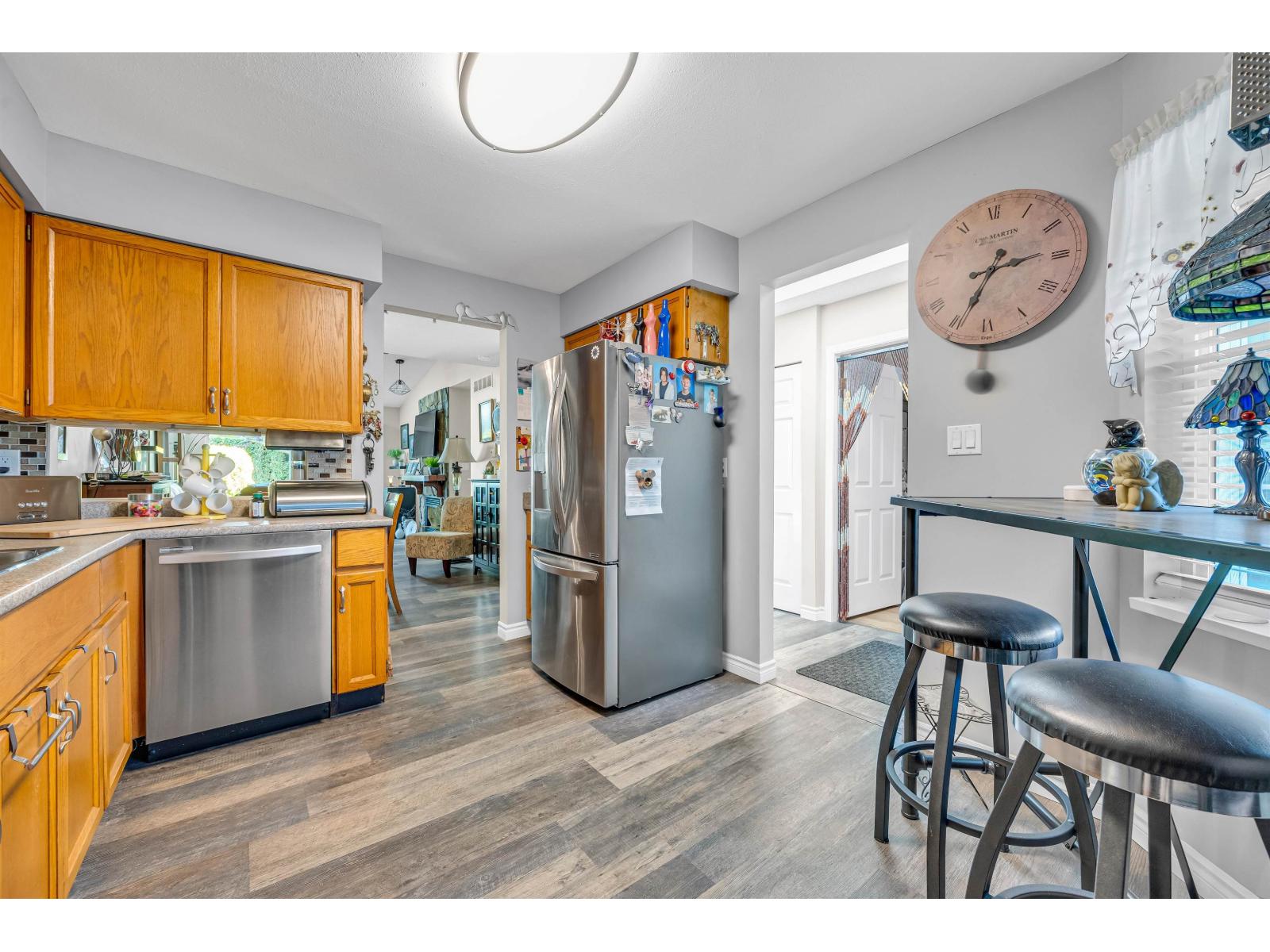 Photo 5 of 11 5365 205 Street, Langley BC