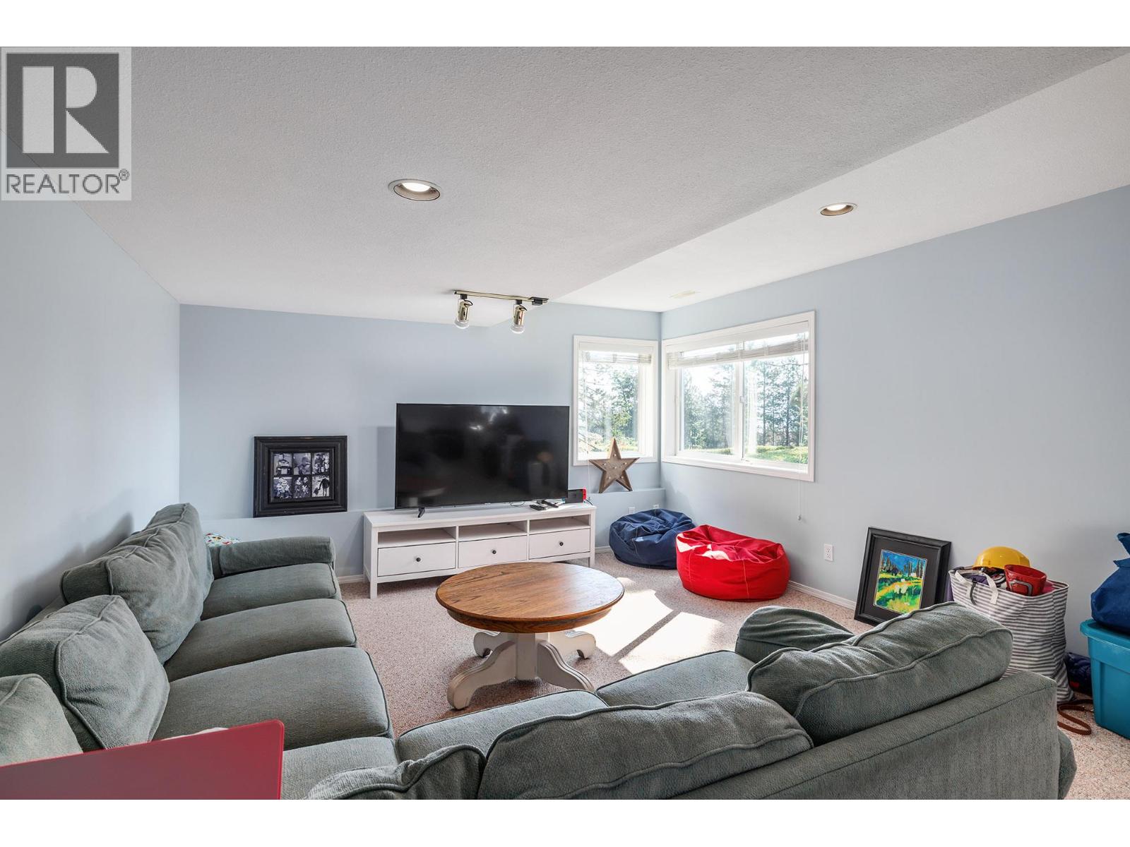 4607 Ponderosa Drive, Peachland