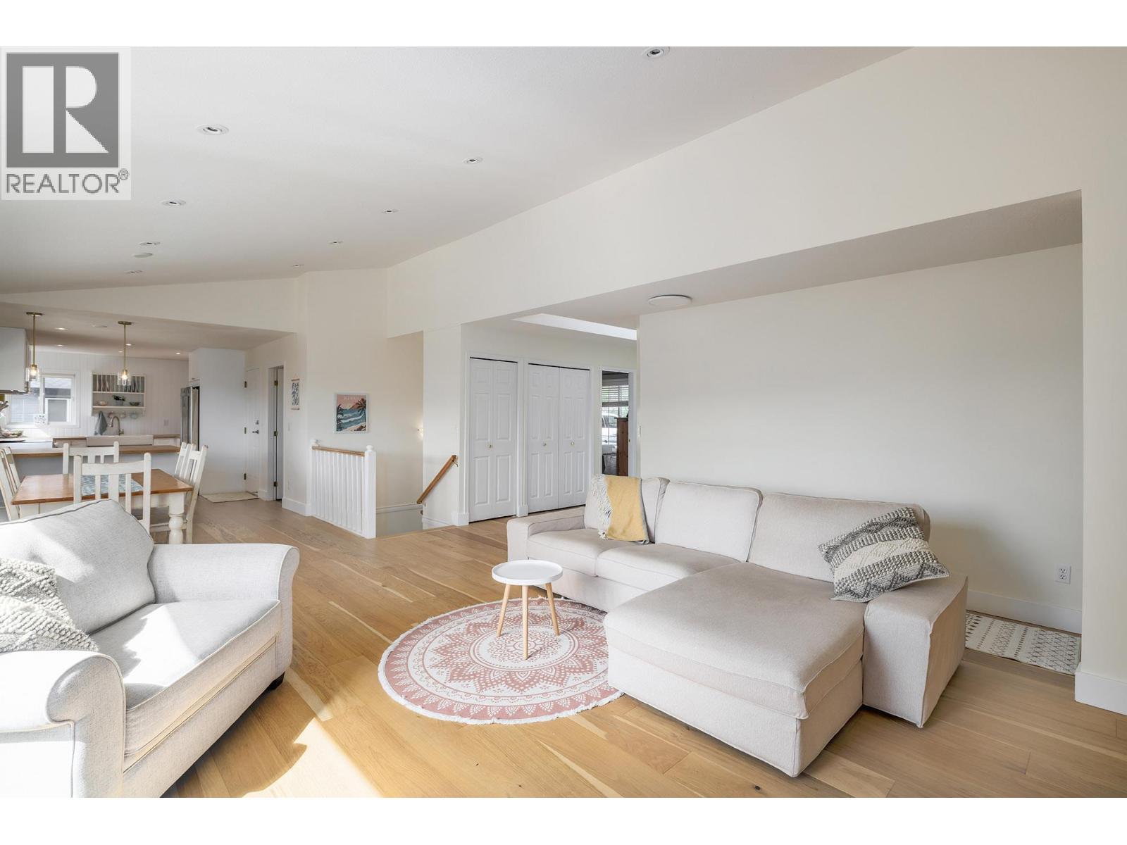 4607 Ponderosa Drive, Peachland