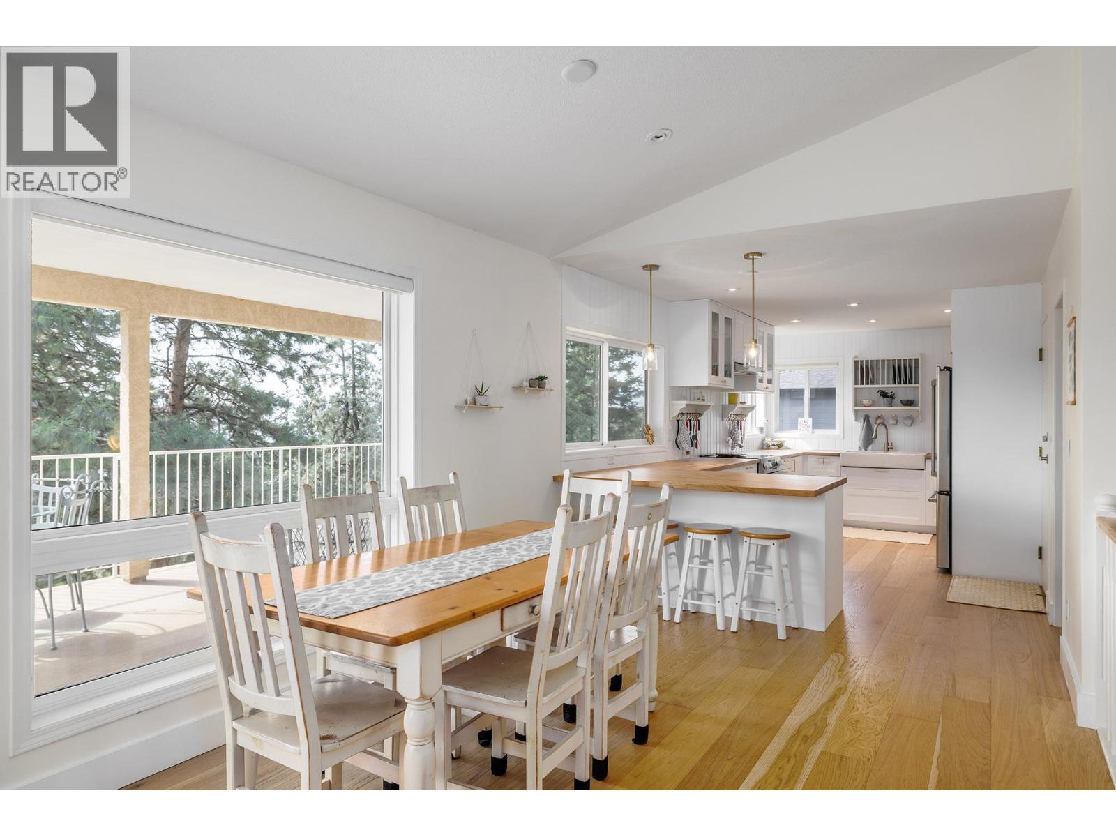 4607 Ponderosa Drive, Peachland