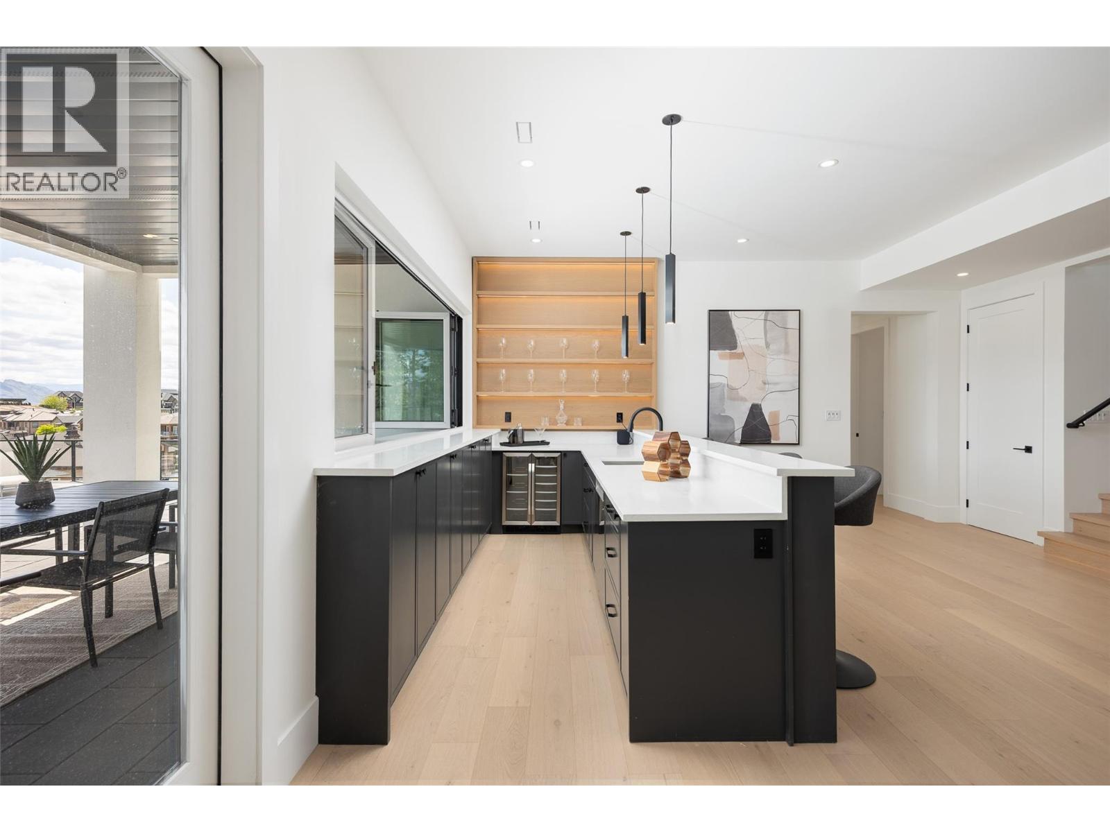  1435 Vineyard Drive, West Kelowna