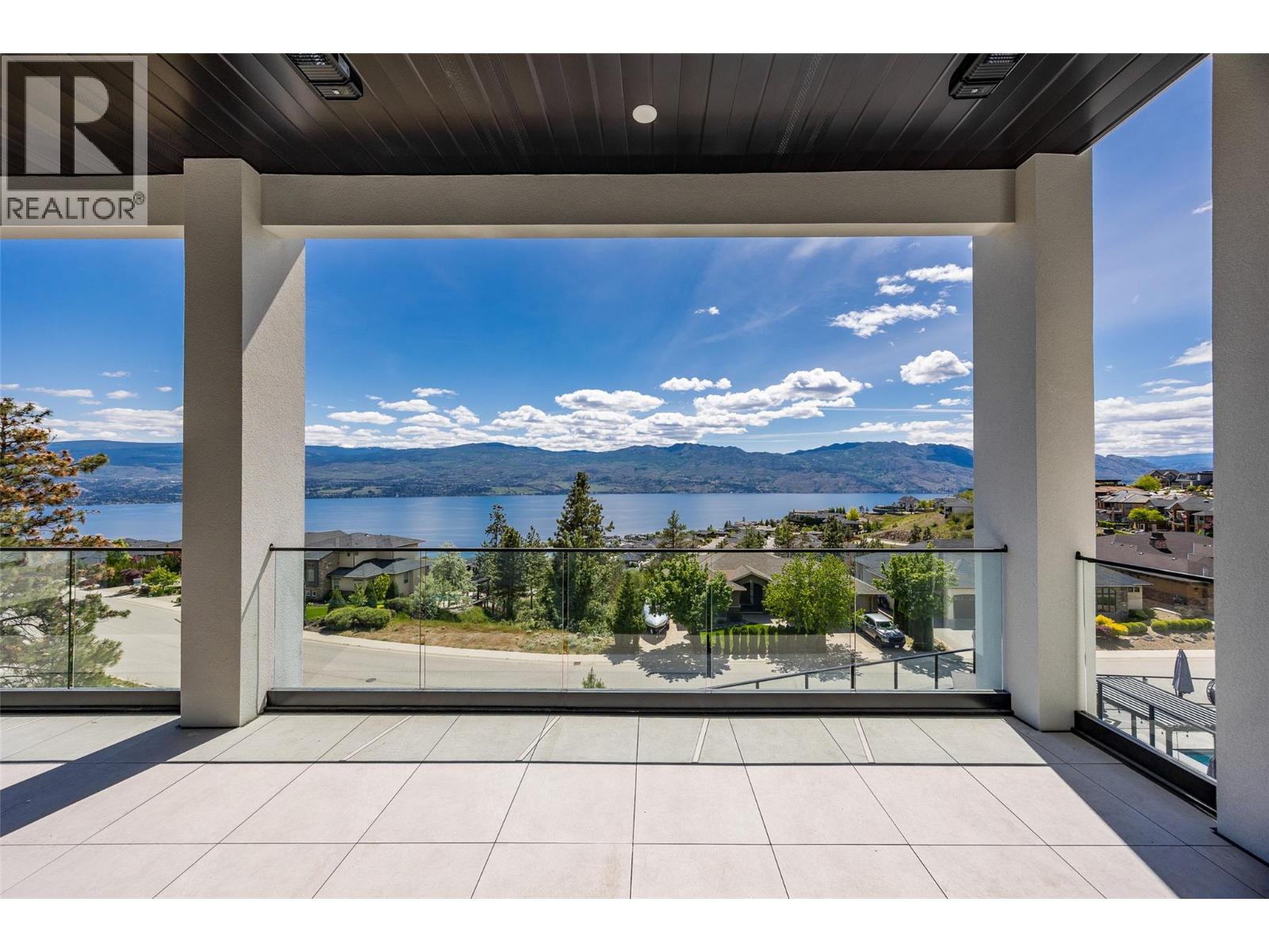  1435 Vineyard Drive, West Kelowna
