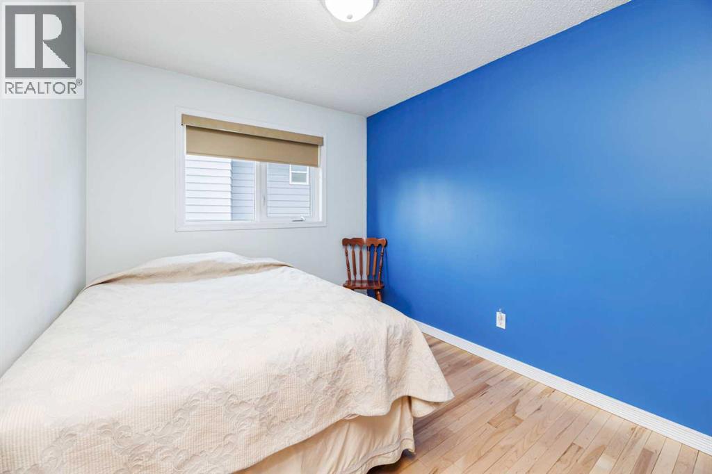 Photo 11 of 24 Caswell Close, Red Deer AB