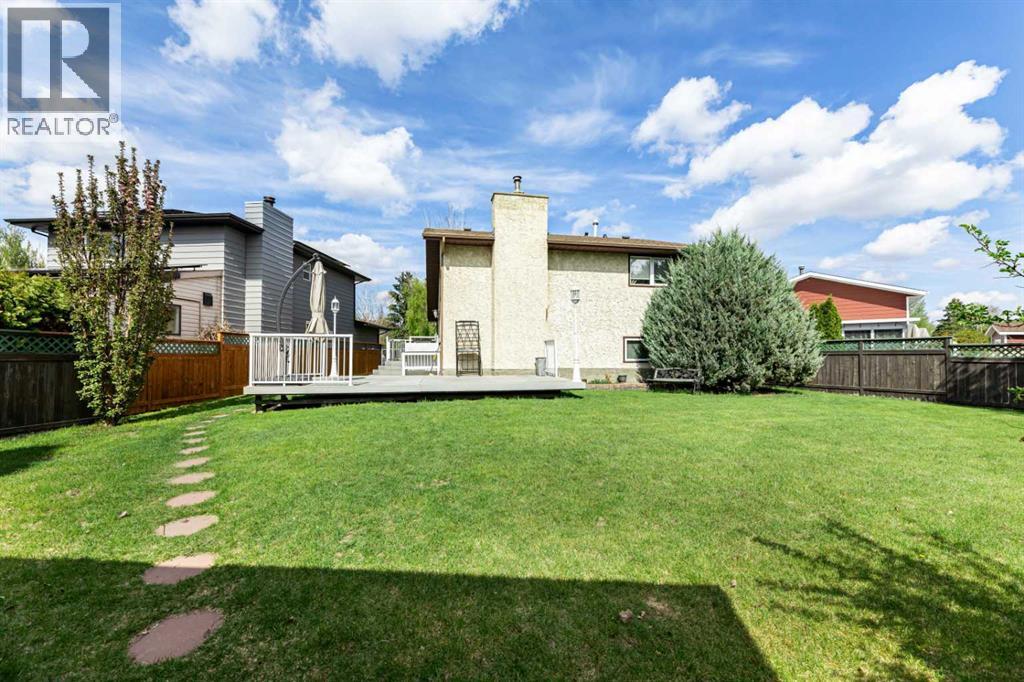 Photo 19 of 24 Caswell Close, Red Deer AB
