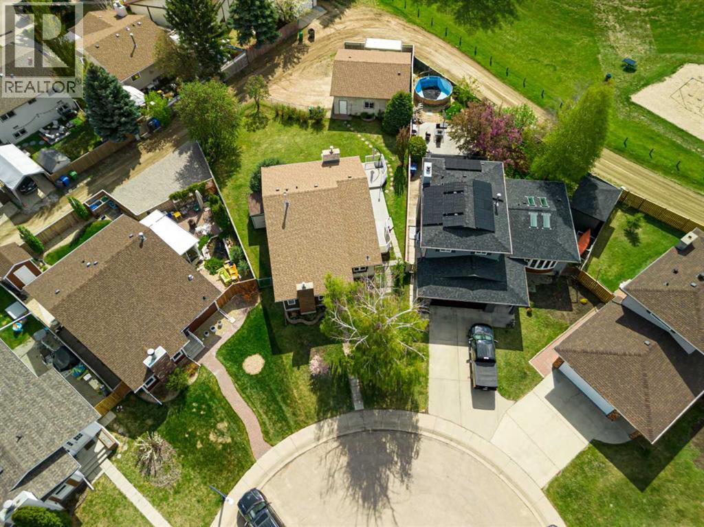 Photo 22 of 24 Caswell Close, Red Deer AB