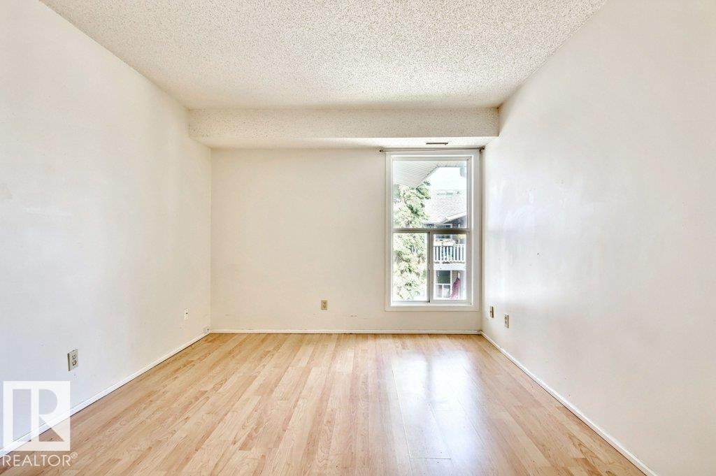 Photo 14 of 12 1503 Mill Woods Nw, Edmonton AB