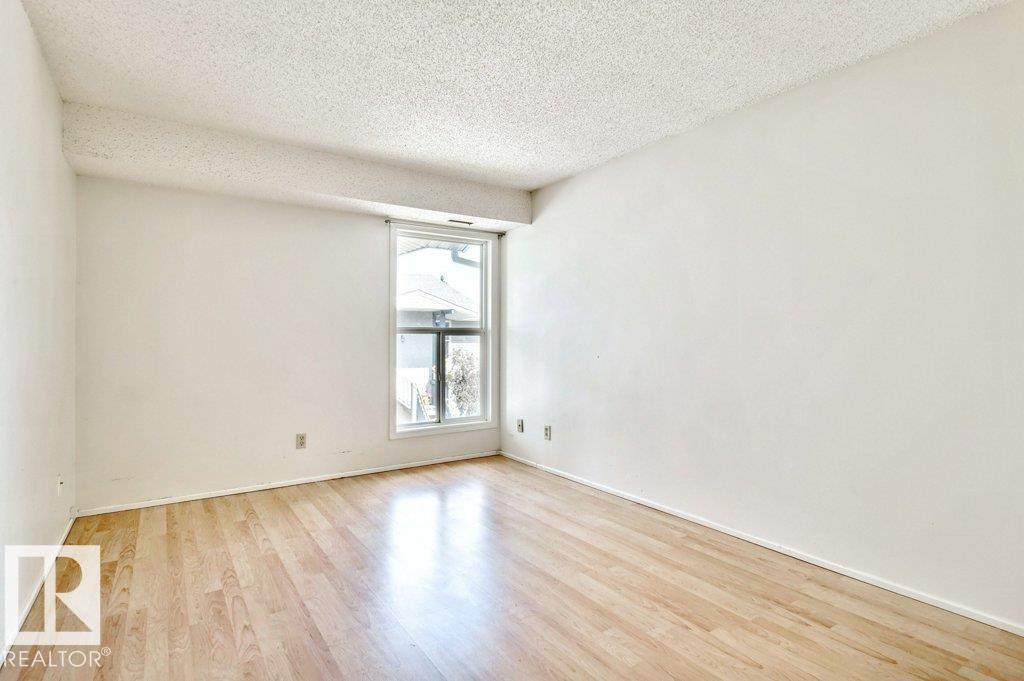 Photo 13 of 12 1503 Mill Woods Nw, Edmonton AB