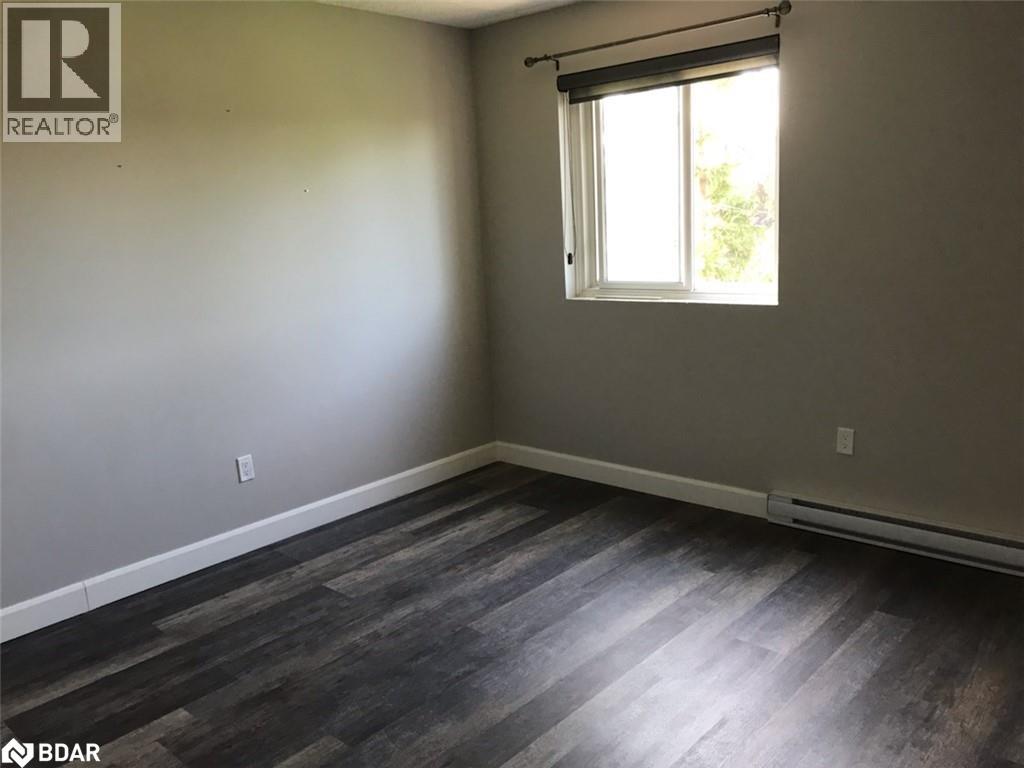 Photo 11 of 460 Ontario Street Unit 406, Collingwood ON
