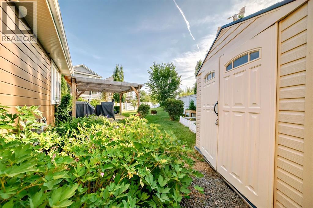 Photo 36 of 68 Ridge View Close, Cochrane AB