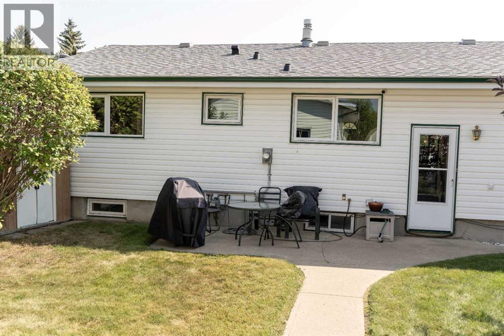 Photo 31 of 10 Orchard Green E, Red Deer AB
