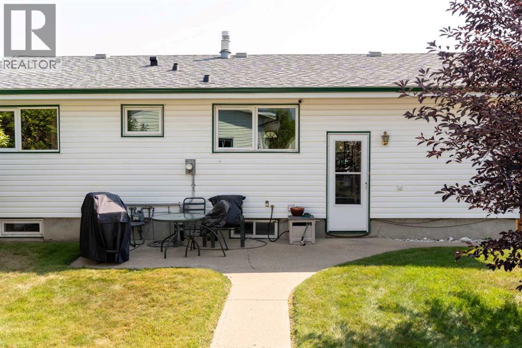Photo 30 of 10 Orchard Green E, Red Deer AB