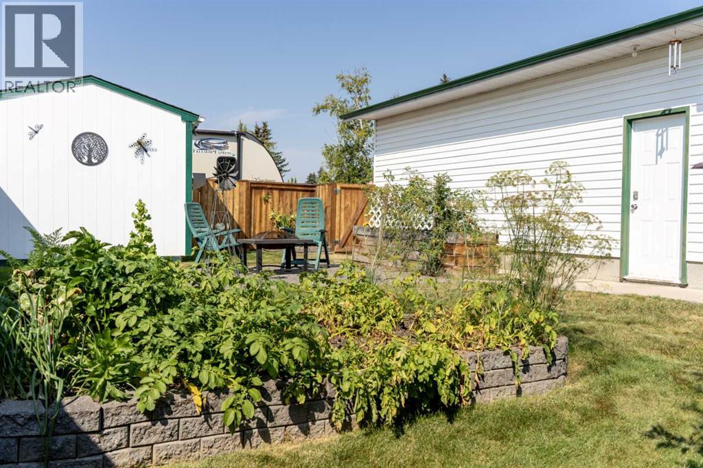 Photo 36 of 10 Orchard Green E, Red Deer AB