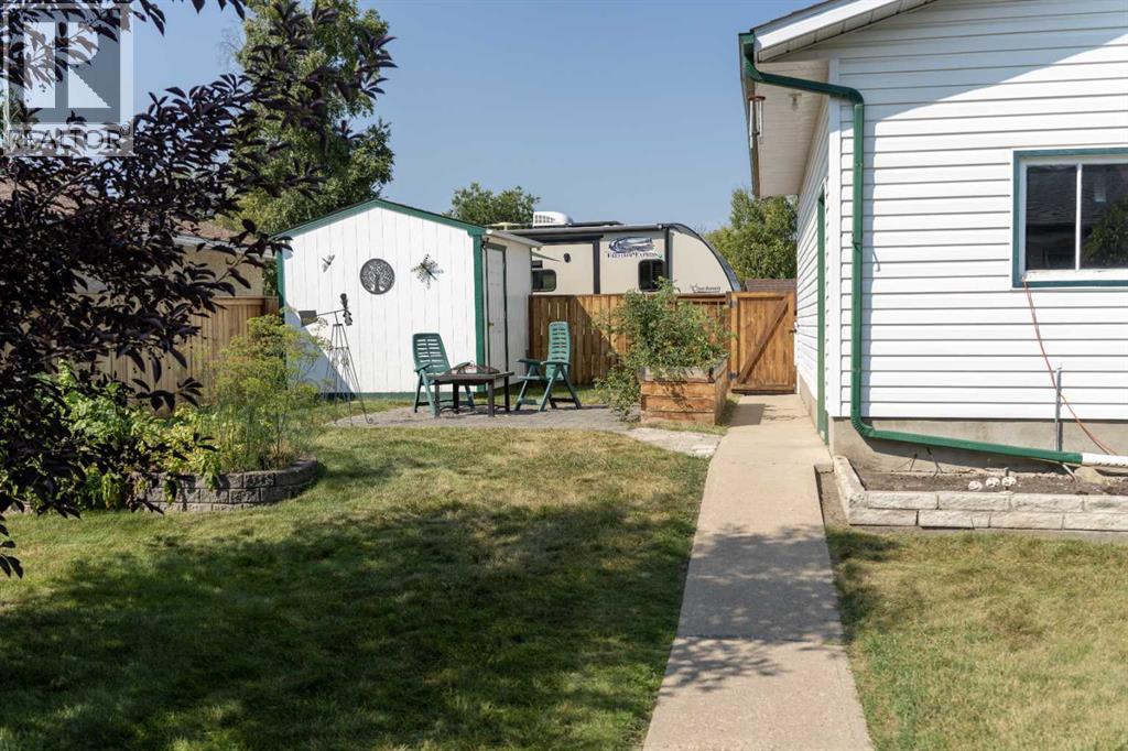 Photo 28 of 10 Orchard Green E, Red Deer AB