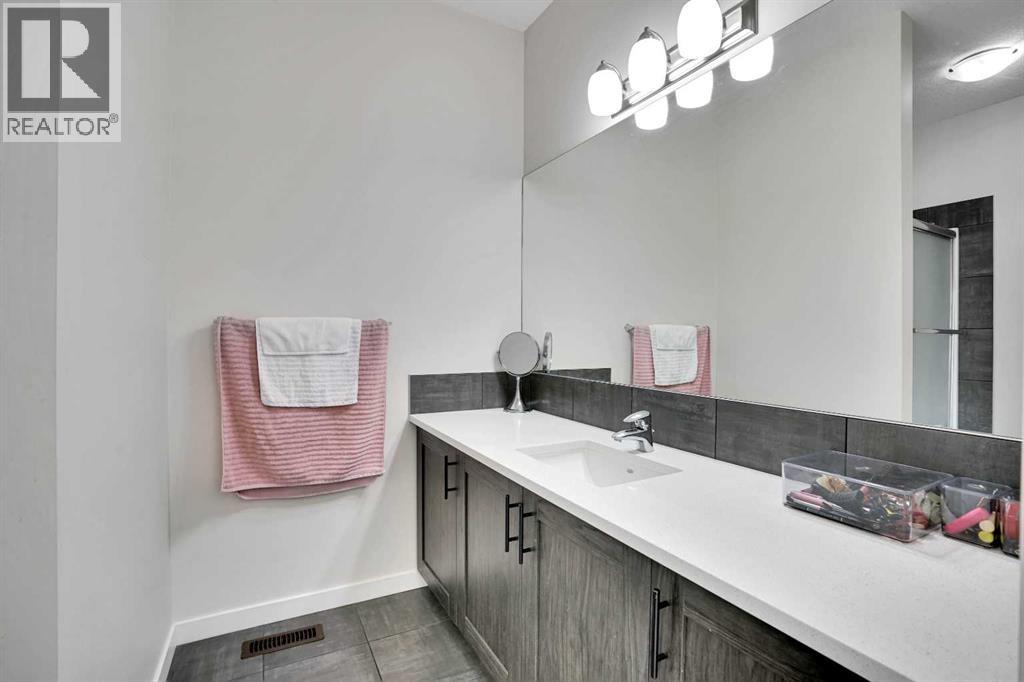 Photo 42 of 22 Savanna Villas Ne, Calgary AB