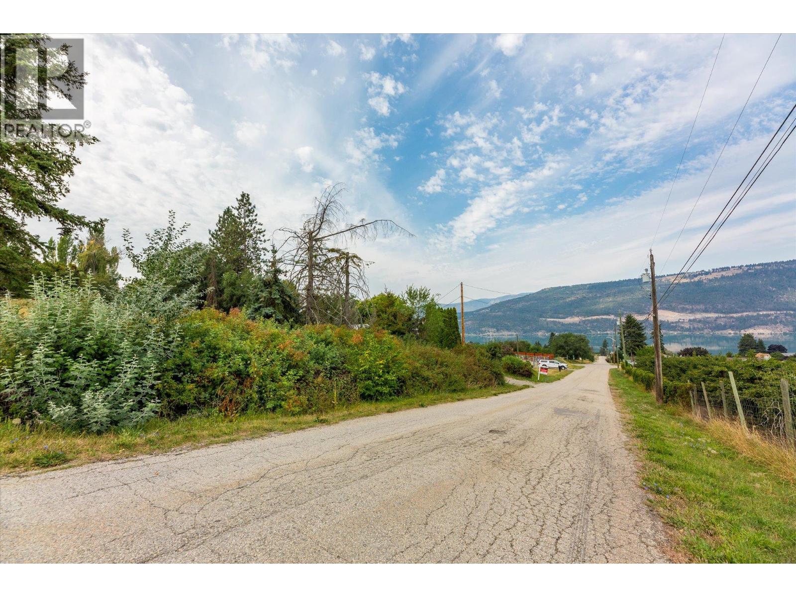  14231 East Hill Road, Lake Country