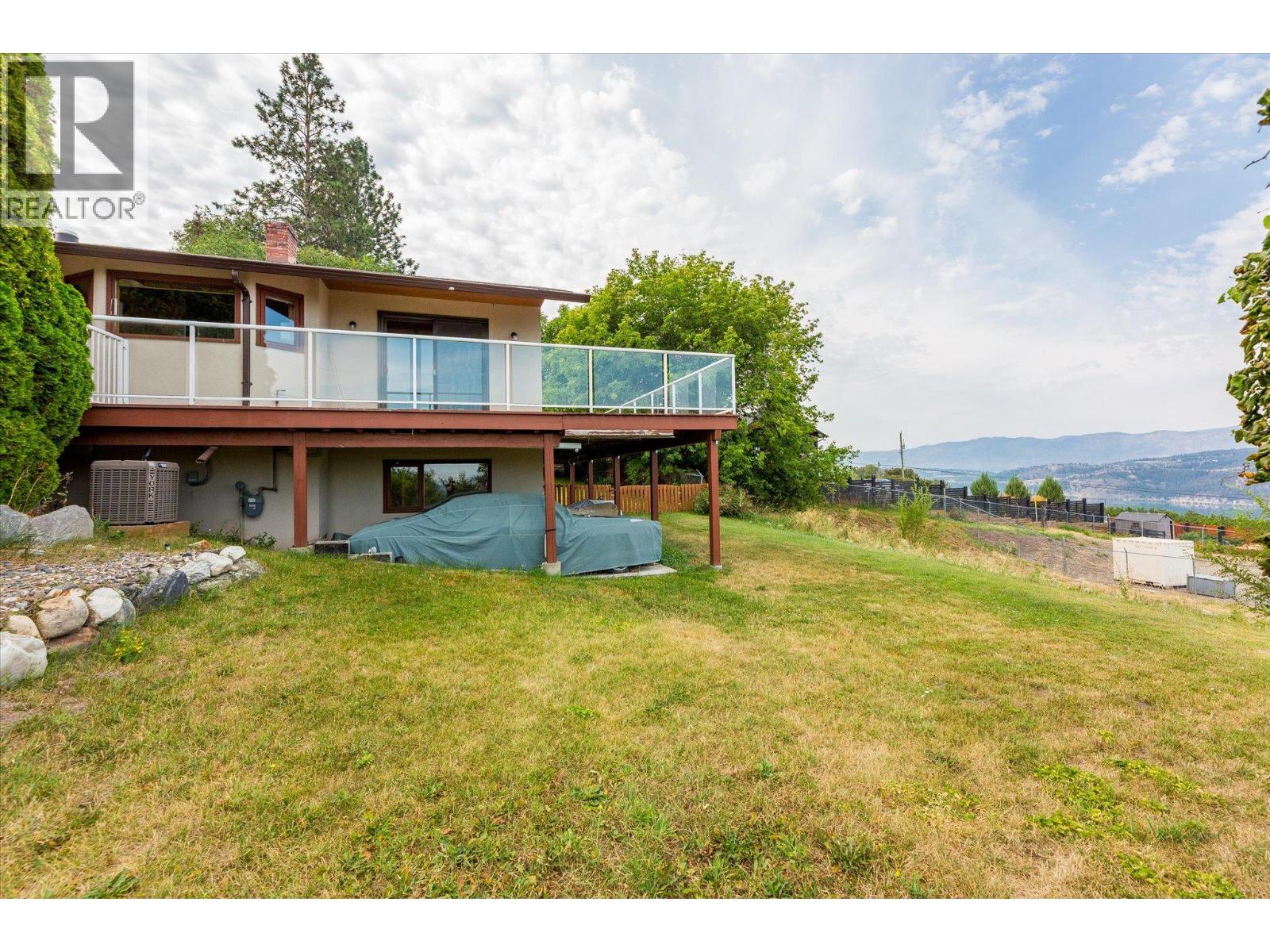  14231 East Hill Road, Lake Country