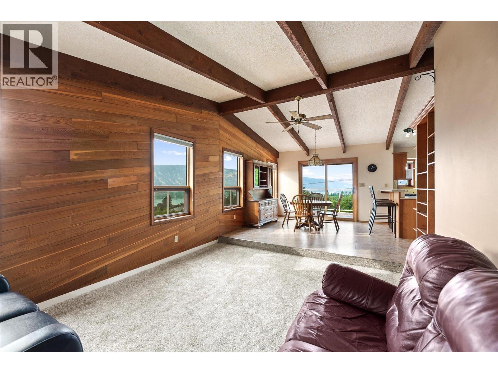  14231 East Hill Road, Lake Country