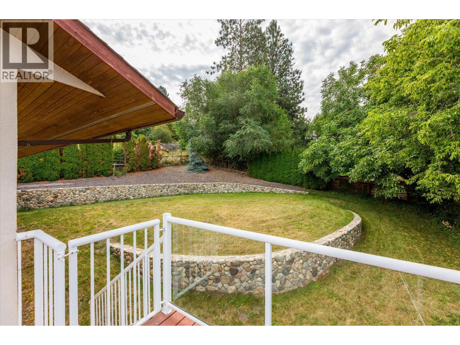  14231 East Hill Road, Lake Country