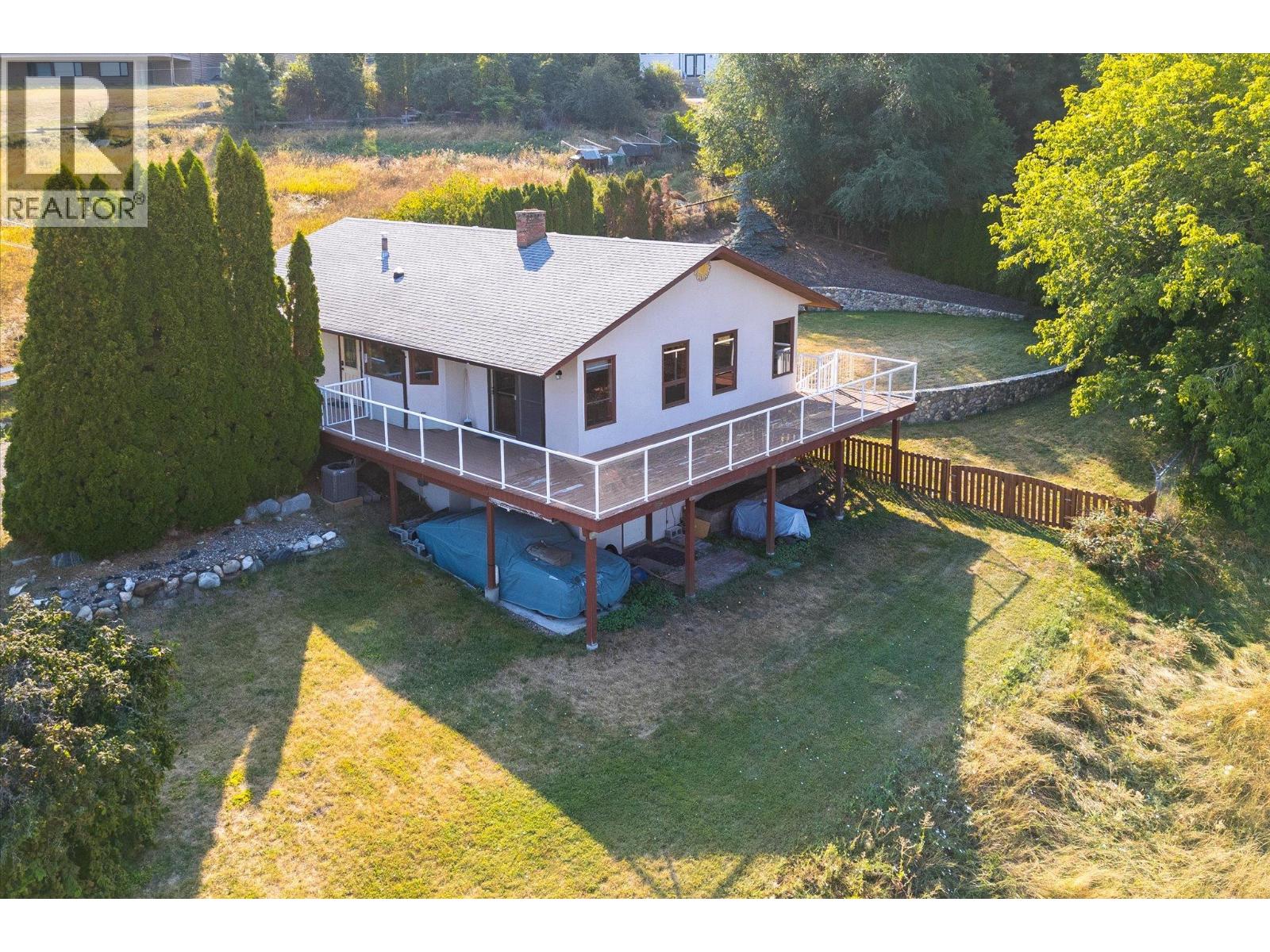  14231 East Hill Road, Lake Country