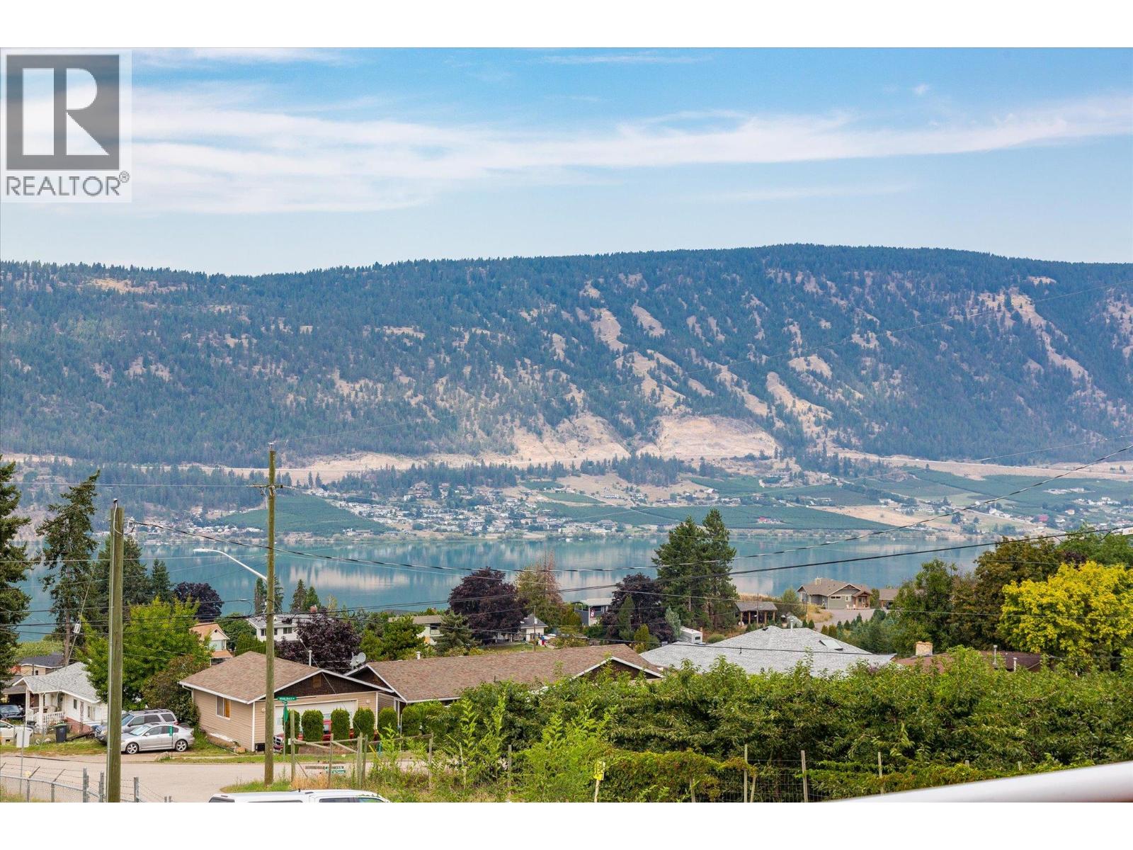  14231 East Hill Road, Lake Country
