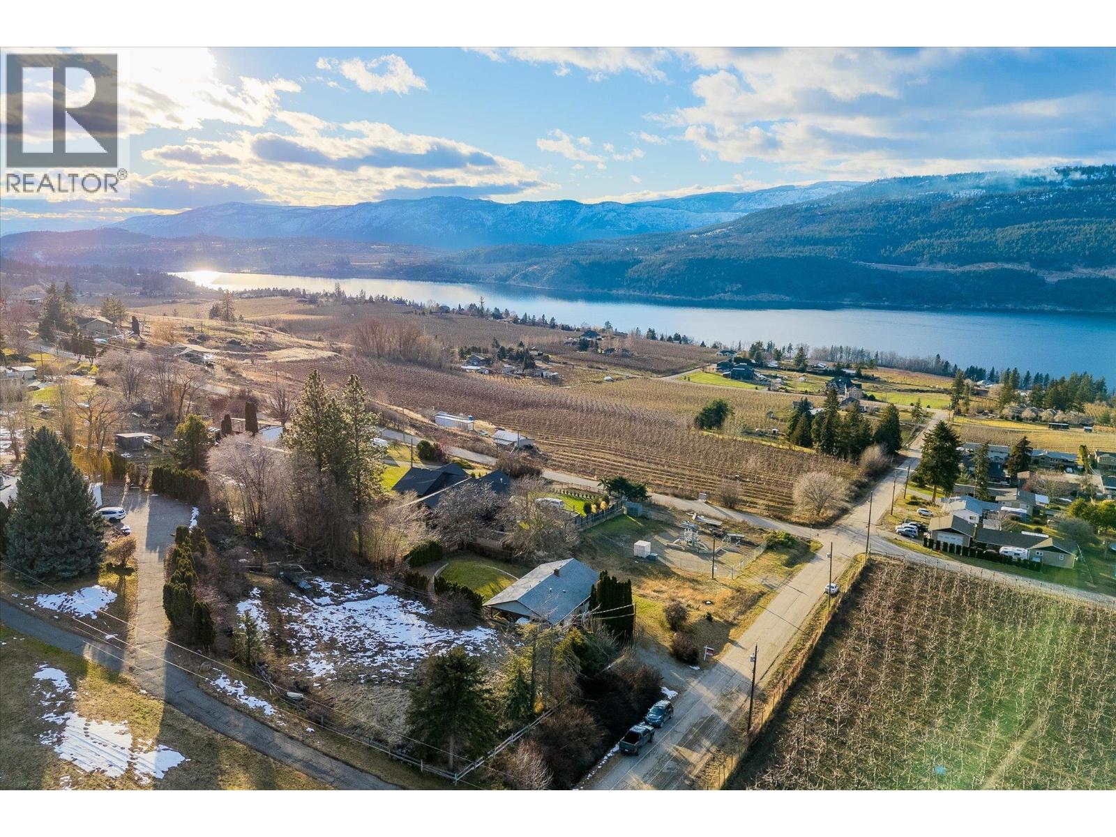  14231 East Hill Road, Lake Country