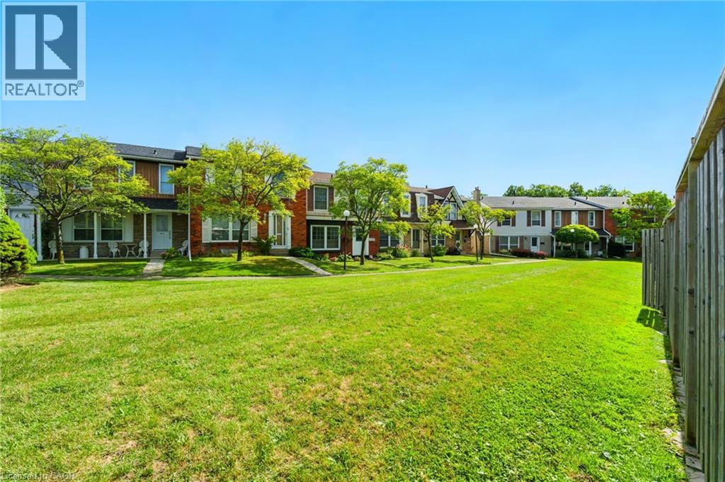 Photo 47 of 2254 Upper Middle Road Unit 3, Burlington ON