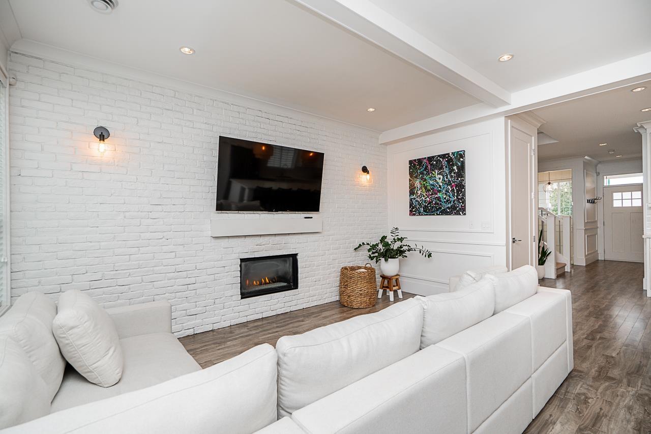 Photo 13 of 7289 194 A Street, Surrey BC