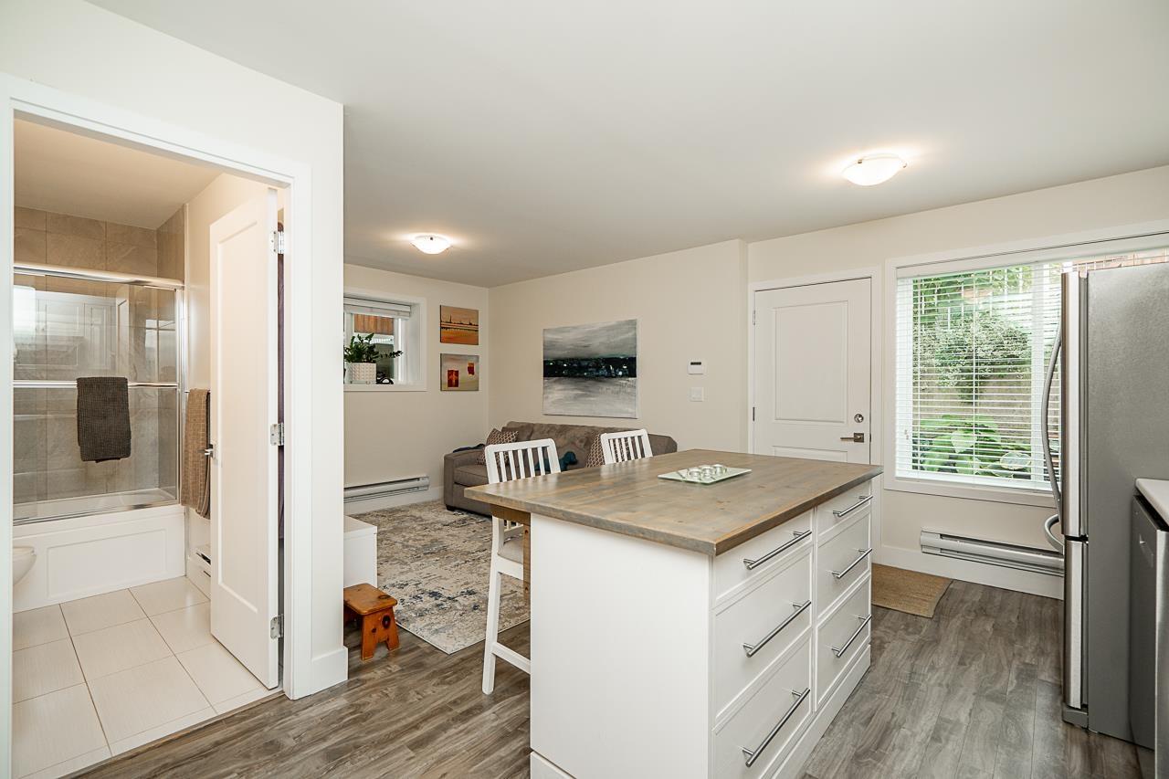 Photo 27 of 7289 194 A Street, Surrey BC
