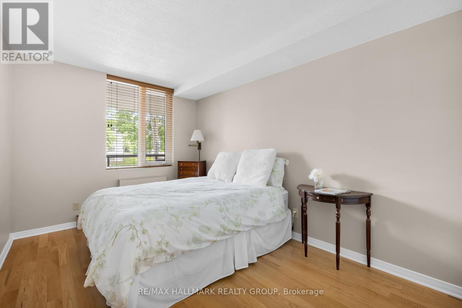 Photo 25 of 405 55 Water Street E, Brockville ON