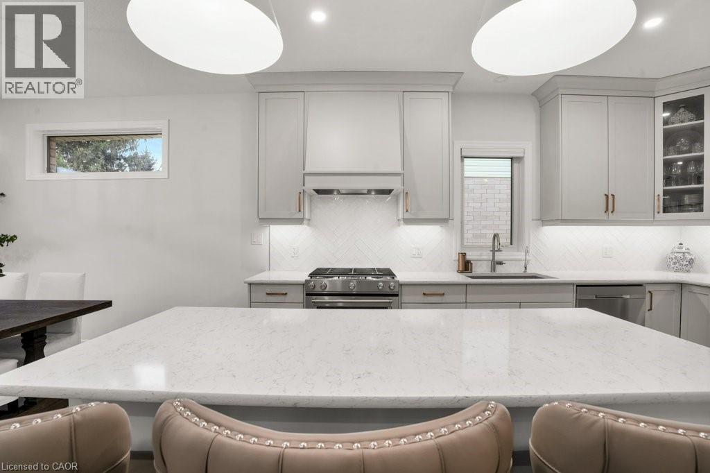 Photo 12 of 11 Keba Crescent, Tillsonburg ON