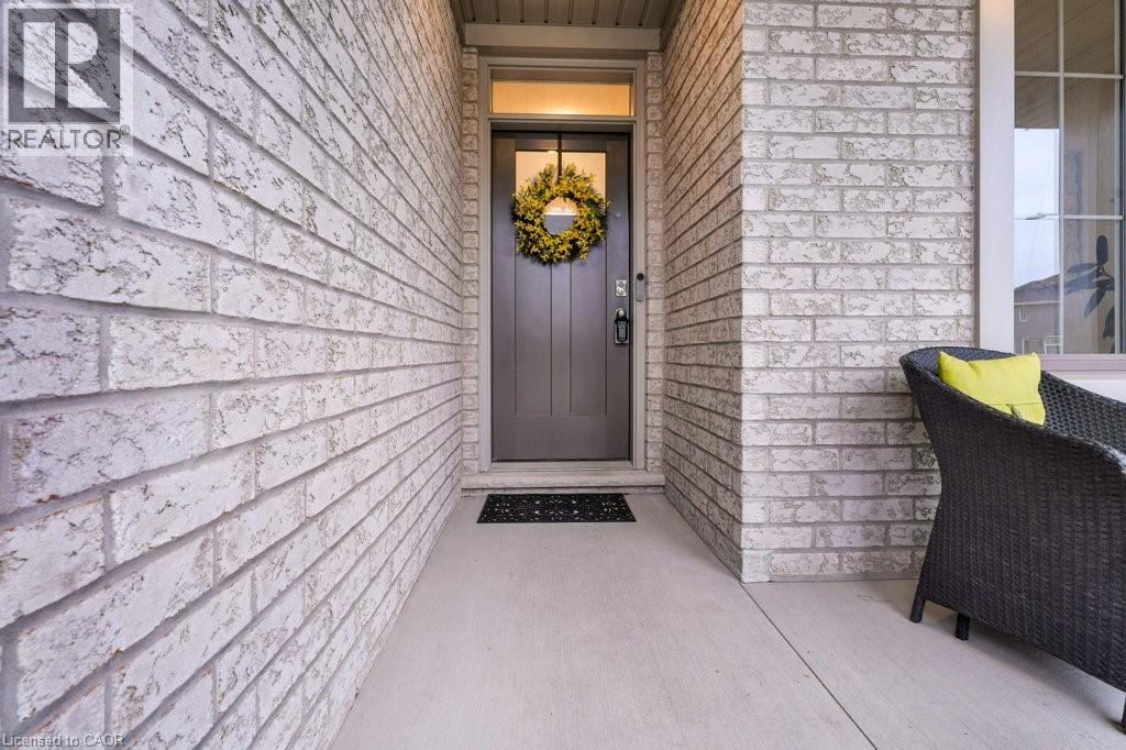 Photo 4 of 11 Keba Crescent, Tillsonburg ON