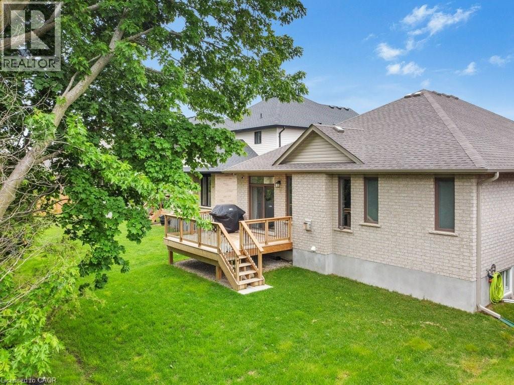 Photo 39 of 11 Keba Crescent, Tillsonburg ON