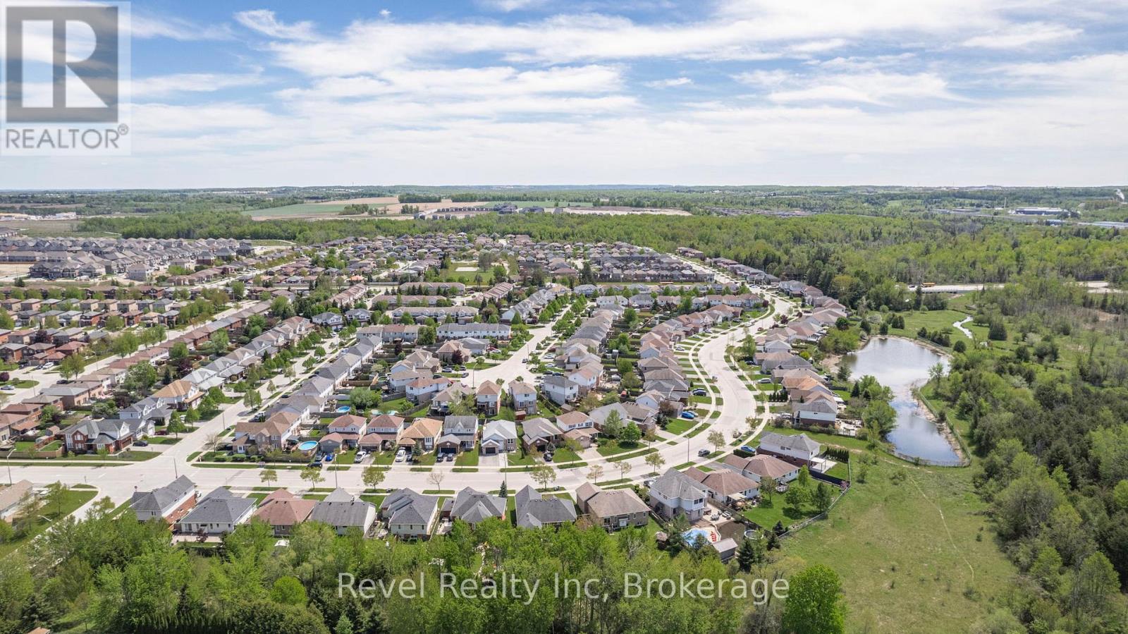 Photo 28 of 25 Lakewoods Court, Barrie ON