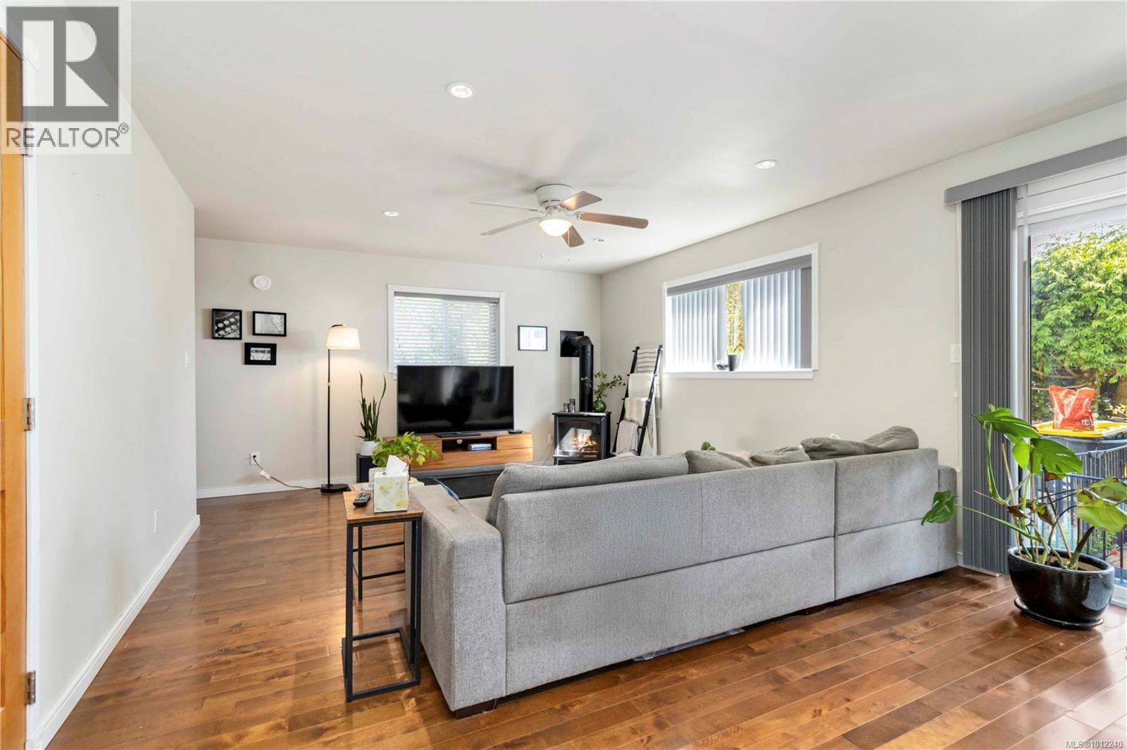  3403 Karger Terrace, Colwood