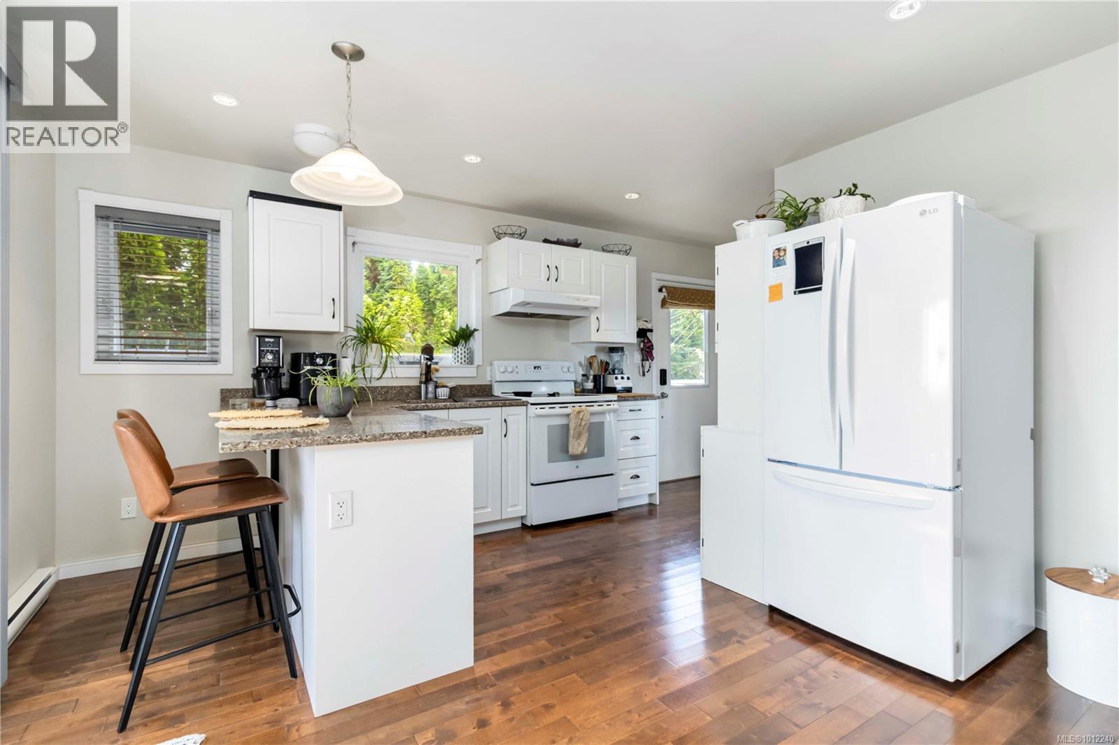  3403 Karger Terrace, Colwood