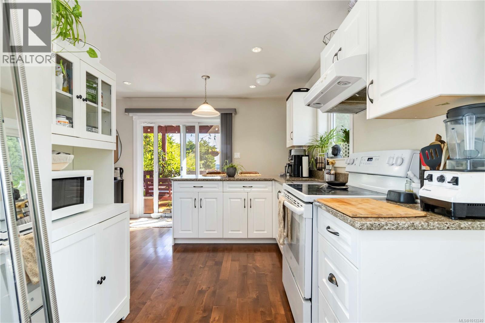  3403 Karger Terrace, Colwood