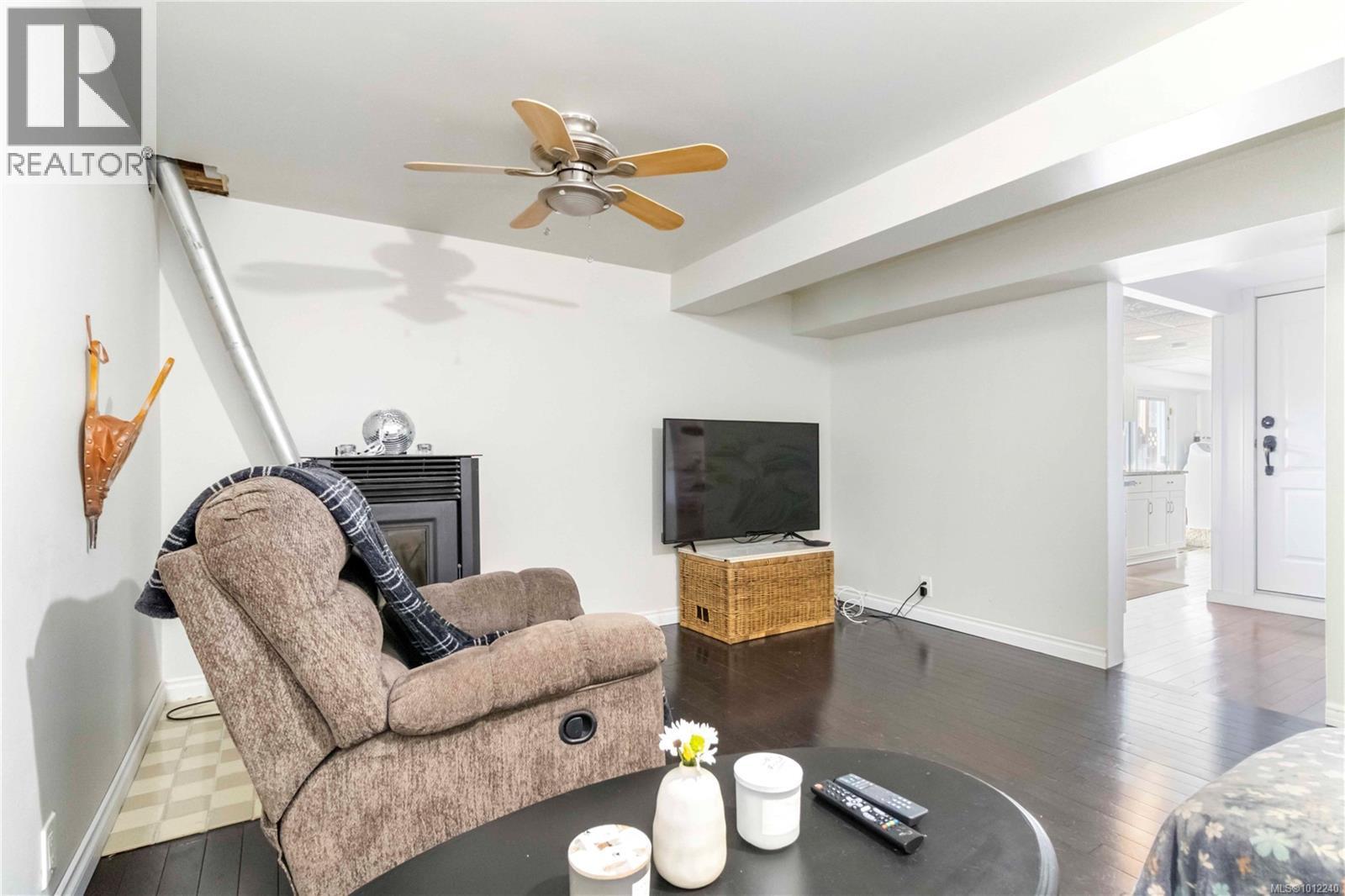  3403 Karger Terrace, Colwood