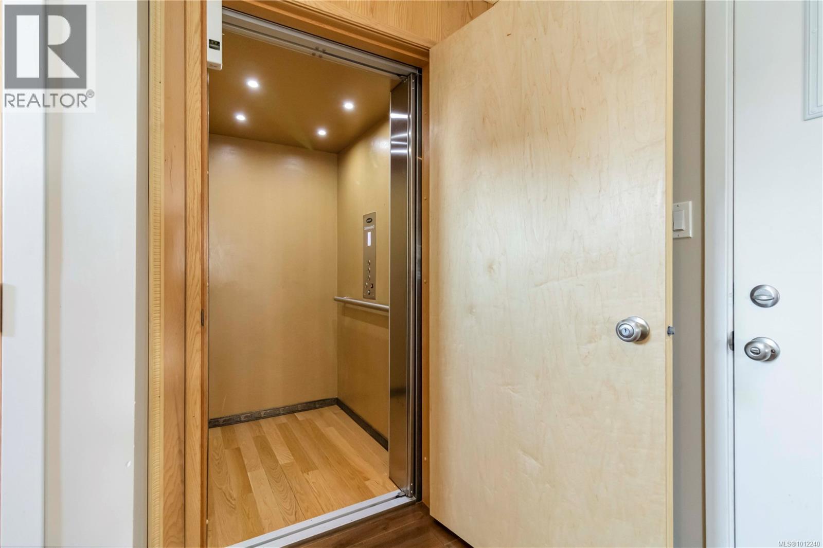  3403 Karger Terrace, Colwood